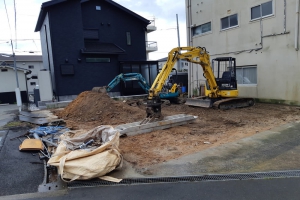 江田島　木造2階建撤去